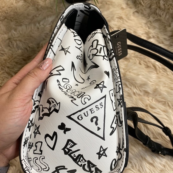 Authentic Guess Backpack - Picture 3 of 7